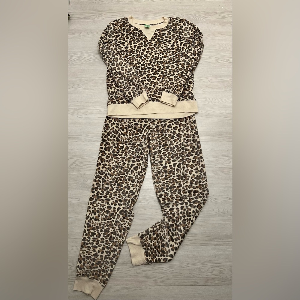 Honeydew Matching Cheetah Sweatsuit. Both Size Sm… - image 6